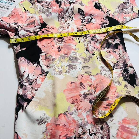 Bar lll ScubaMulticolored Floral Short Sleeve Sheath Dress Size Medium - Picture 4 of 6